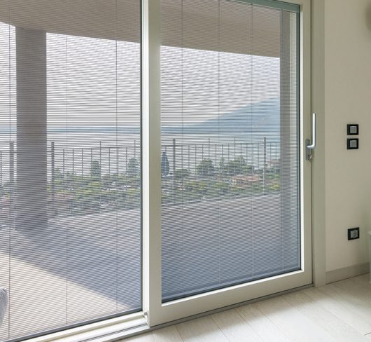 InBlindz®_tussen_glas_zonwering-530x488